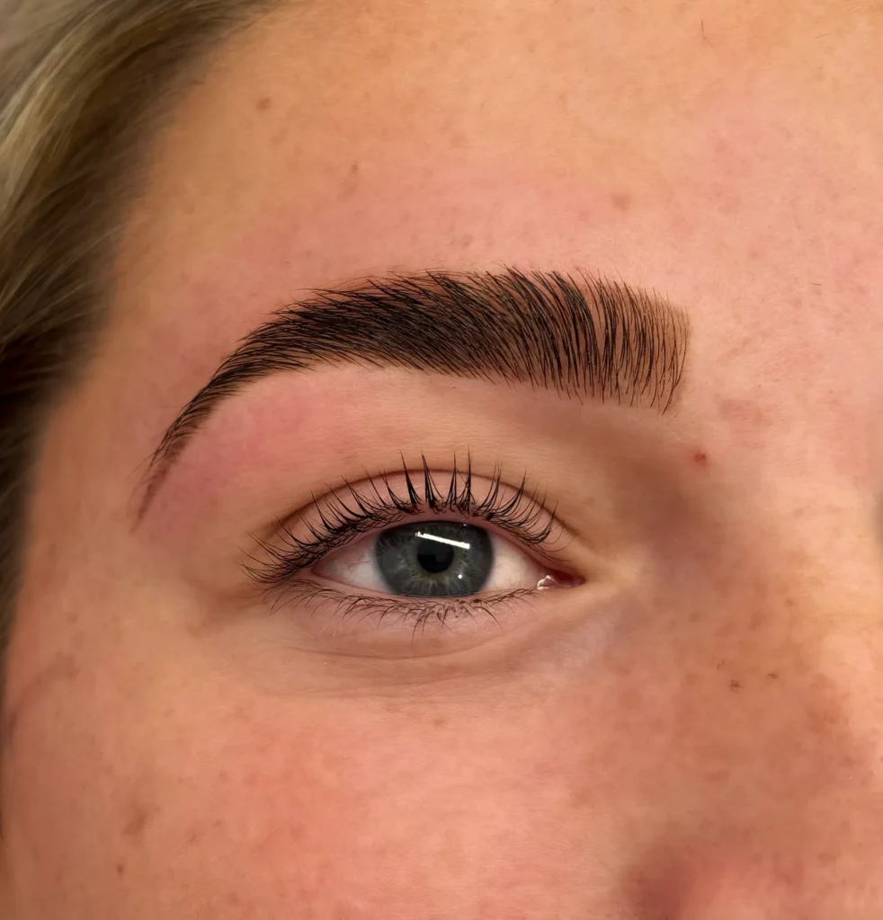 Lash lift and tint and brow tidy, tint and laminate - Barossa Valley - Lash & Beauty Studio by Anneca