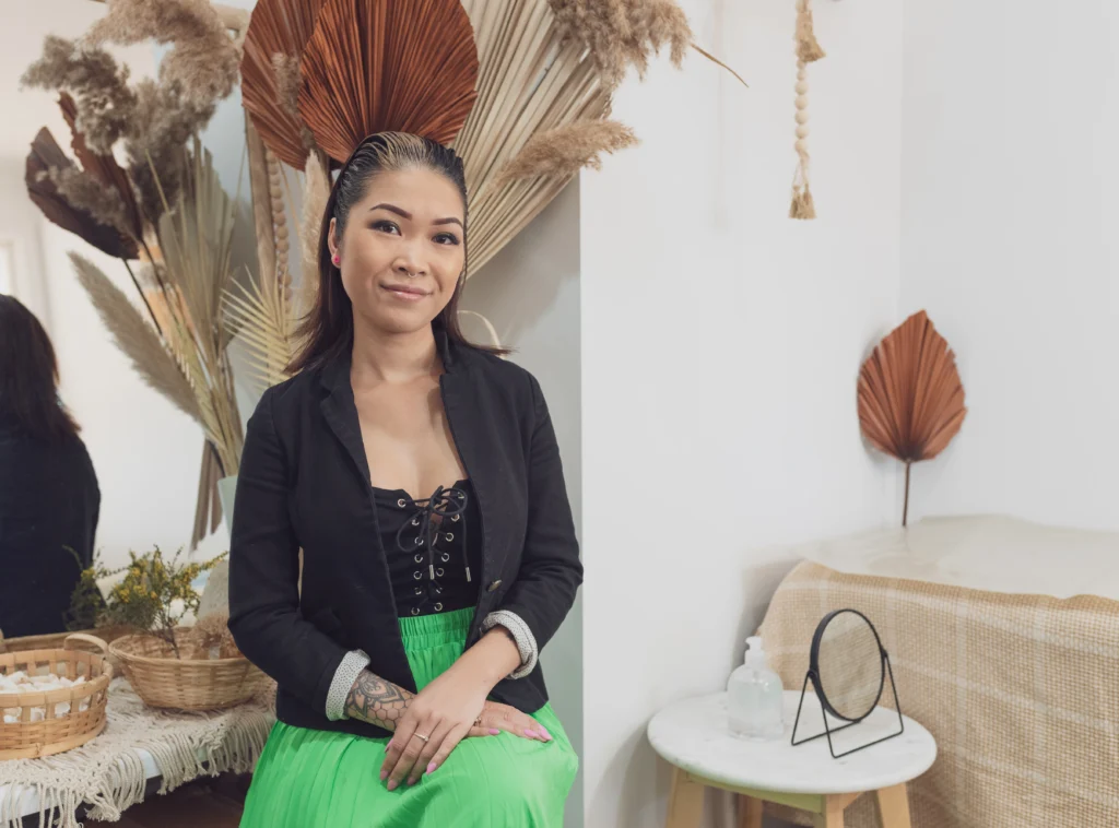 Anneca - Barossa Valley's Lash, brow and make-up expert headshot