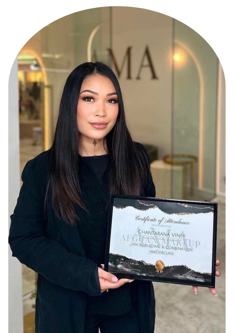 Anneca - Barossa Valley's Lash, brow and make-up expert holding certificate for Microblading and combination eyebrow tattoo masterclass.